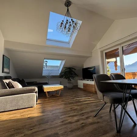 Au 10 Apartman