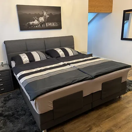 Au 10 Apartman