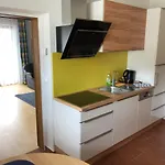 Au 10 Appartamento *